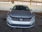 2012 Volkswagen Passat SEL