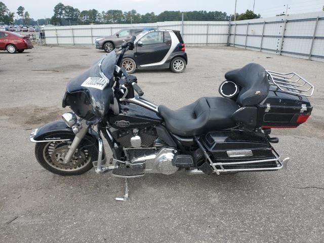 2011 Harley-Davidson Flhtcu