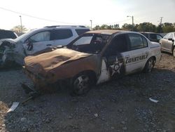 Vehiculos salvage en venta de Copart Louisville, KY: 2004 Chevrolet Classic