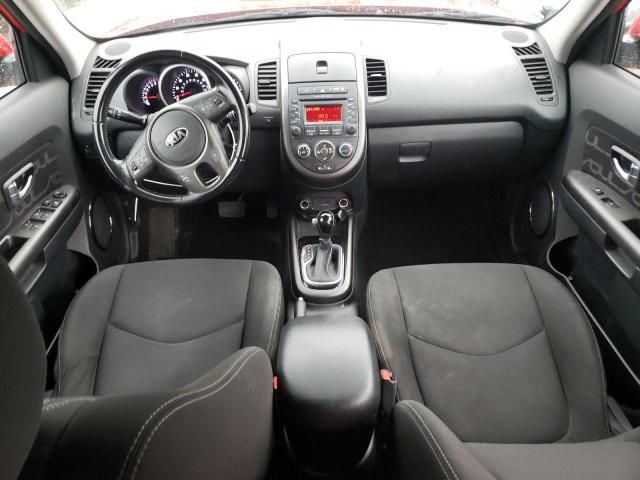 2013 KIA Soul +