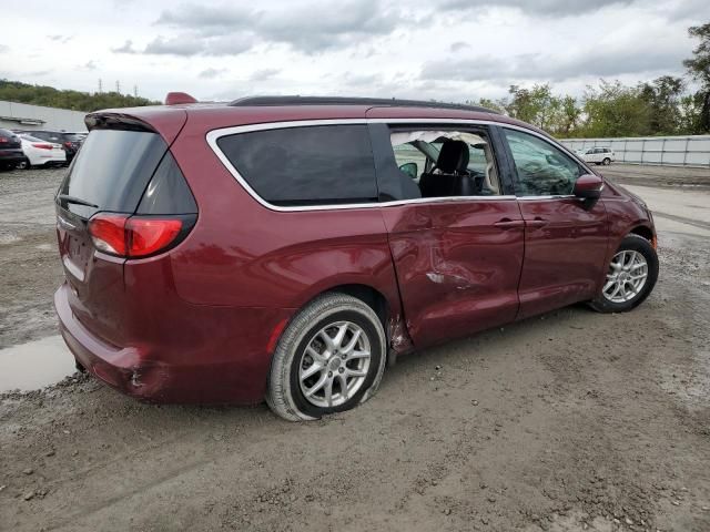 2020 Chrysler Voyager LXI