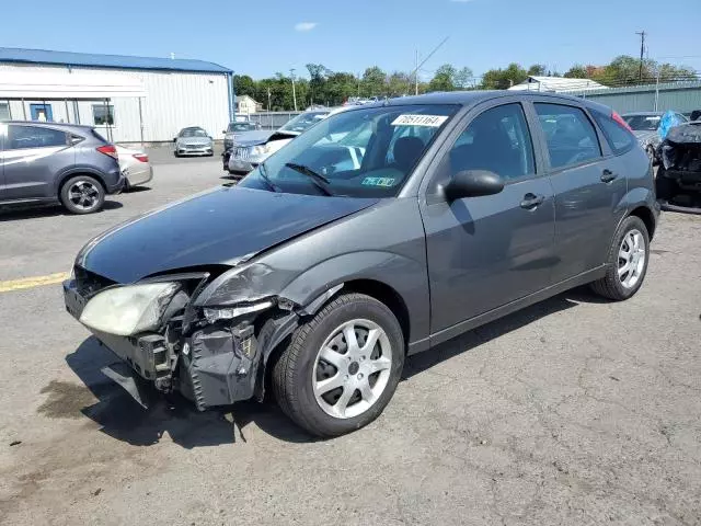 2005 Ford Focus ZX5