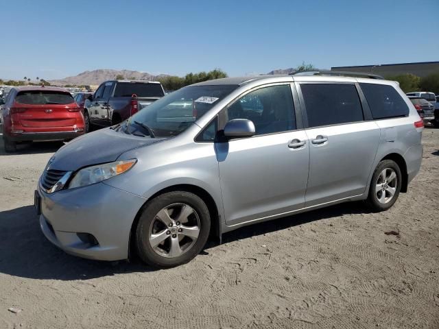 2013 Toyota Sienna LE