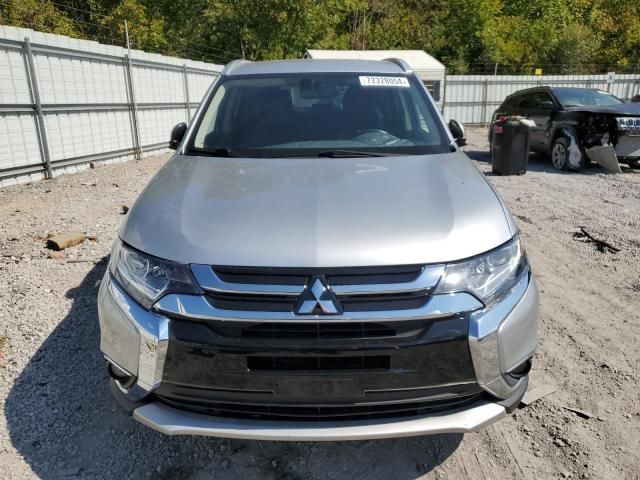 2018 Mitsubishi Outlander SE