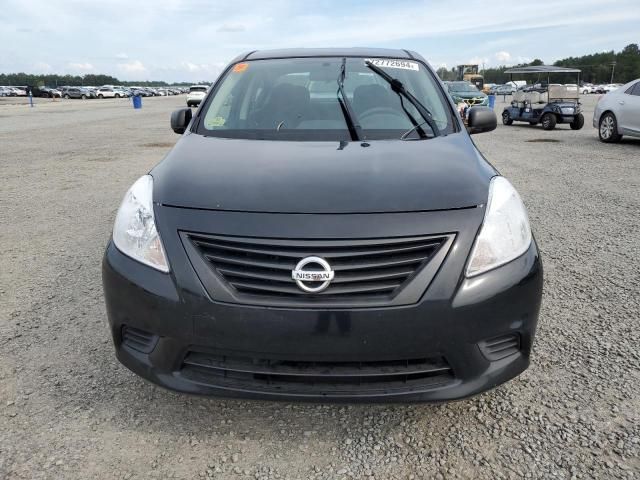 2013 Nissan Versa S