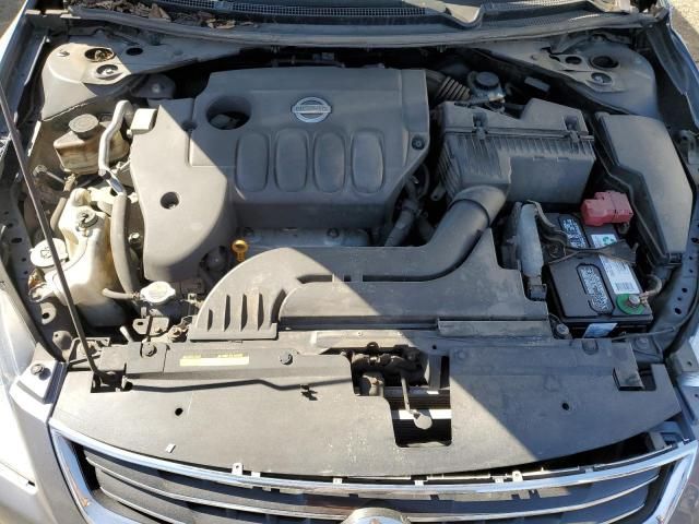 2010 Nissan Altima Base