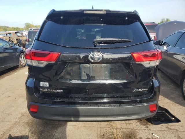 2019 Toyota Highlander SE