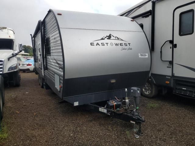 2020 Silverton Travel Trailer