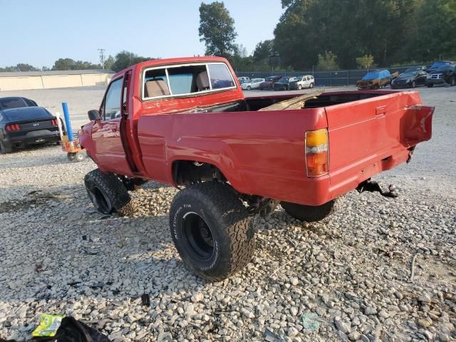 1984 Toyota Pickup RN60 SR5