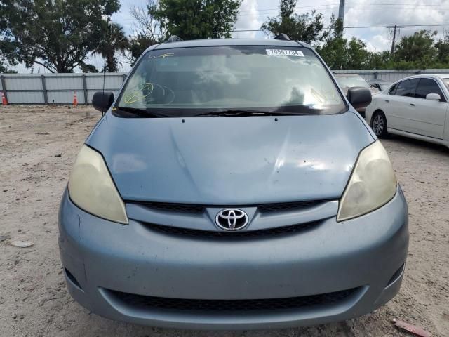 2007 Toyota Sienna CE