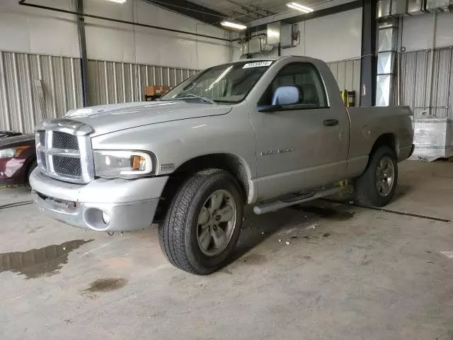 2004 Dodge RAM 1500 ST