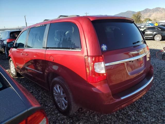 2013 Chrysler Town & Country Touring