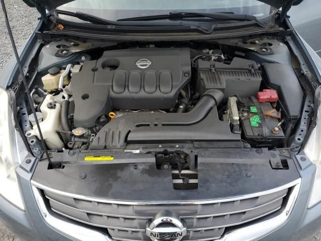 2010 Nissan Altima Base