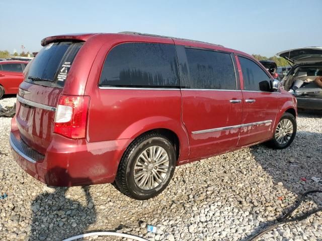 2015 Chrysler Town & Country Touring L