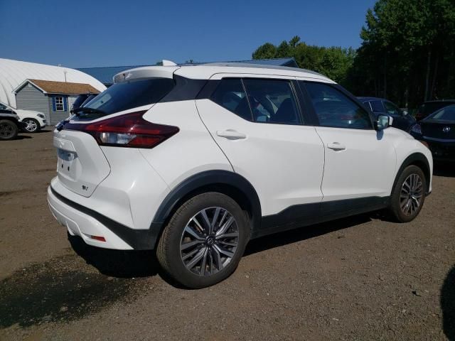 2021 Nissan Kicks SV