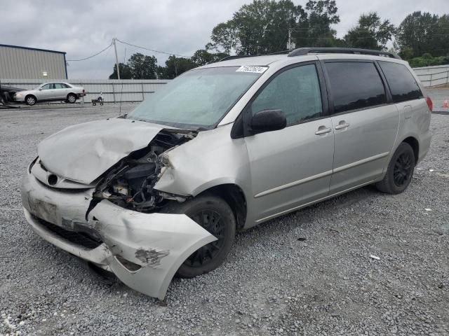 2007 Toyota Sienna CE