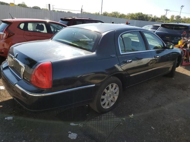 2009 Lincoln Town Car Signature Limited