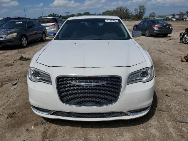 2015 Chrysler 300C