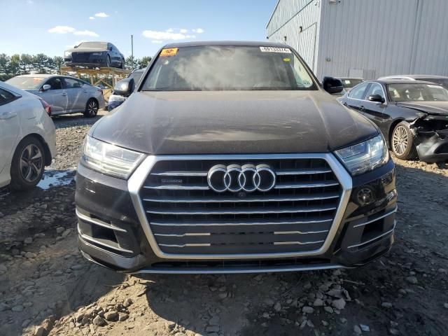 2019 Audi Q7 Premium Plus