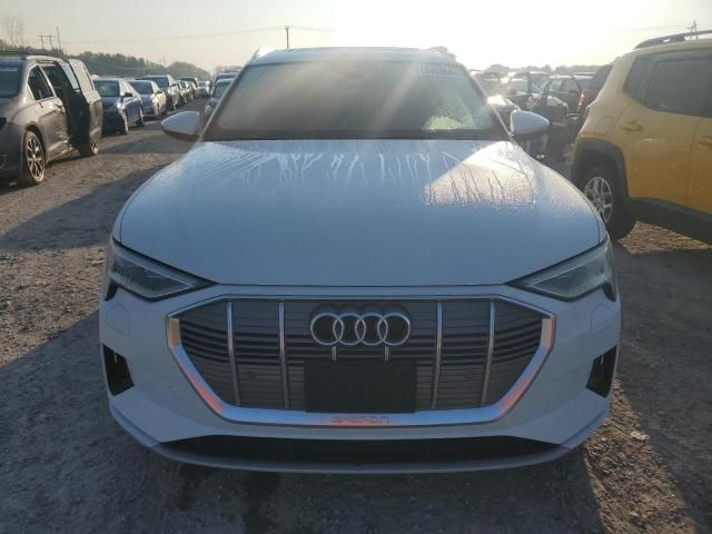 2022 Audi E-TRON Premium