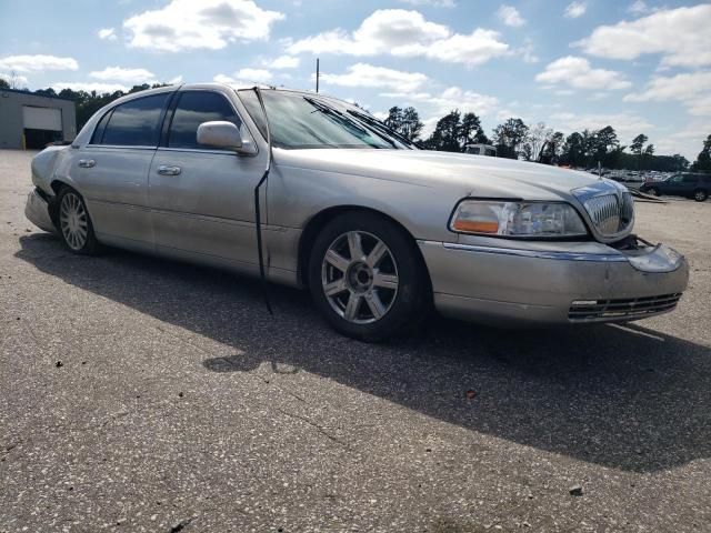 2008 Lincoln Town Car Signature Limited