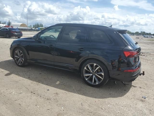 2023 Audi SQ7 Premium Plus