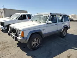 1990 American Motors 1990 Jeep Cherokee Laredo en venta en Martinez, CA