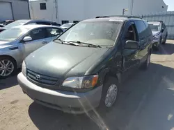 Toyota Vehiculos salvage en venta: 2003 Toyota Sienna LE