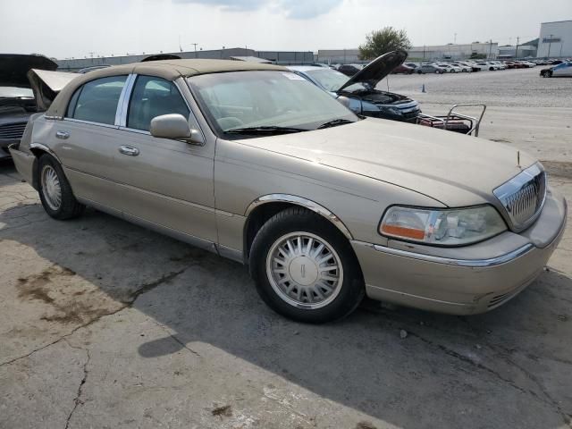 2007 Lincoln Town Car Signature Limited