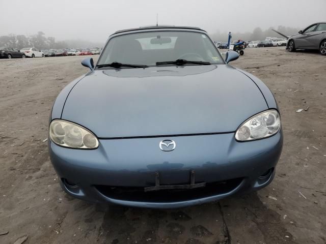 2005 Mazda MX-5 Miata Base