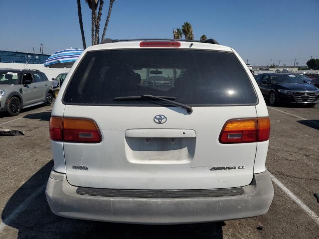 1998 Toyota Sienna LE