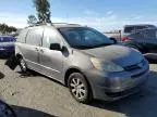 2004 Toyota Sienna CE