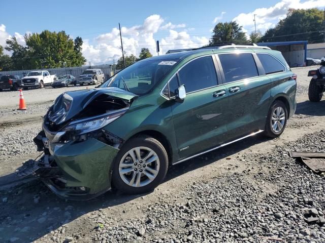 2021 Toyota Sienna Limited