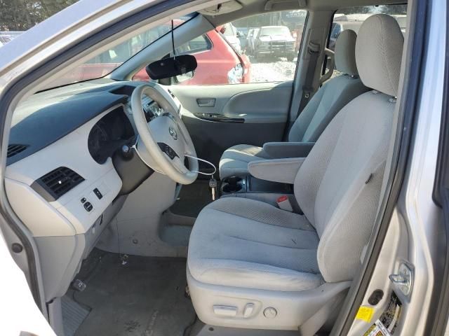 2012 Toyota Sienna LE