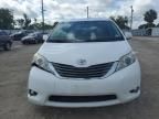 2014 Toyota Sienna XLE