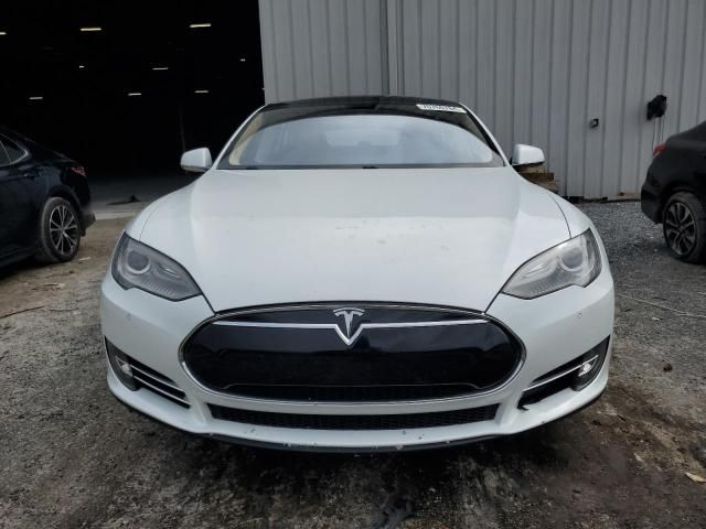 2014 Tesla Model S