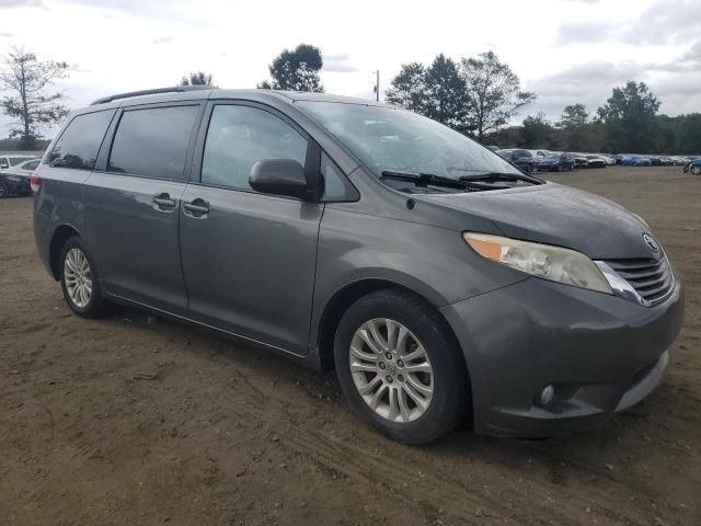 2012 Toyota Sienna XLE