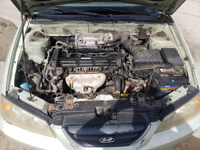 2005 Hyundai Elantra Base