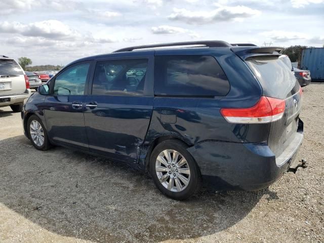 2011 Toyota Sienna XLE