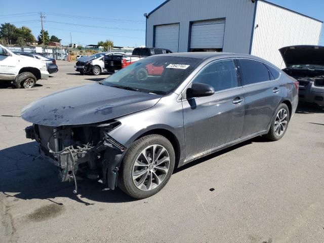 2018 Toyota Avalon XLE