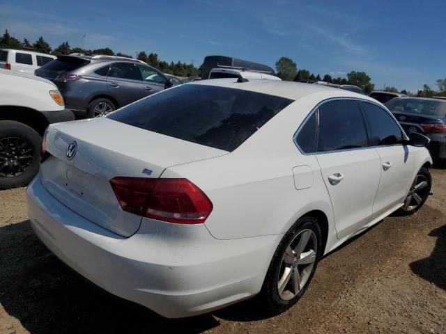 2012 Volkswagen Passat SE