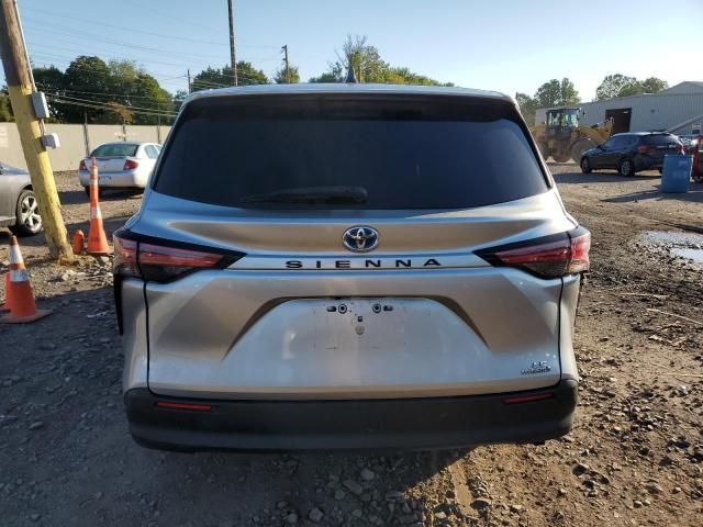 2021 Toyota Sienna LE