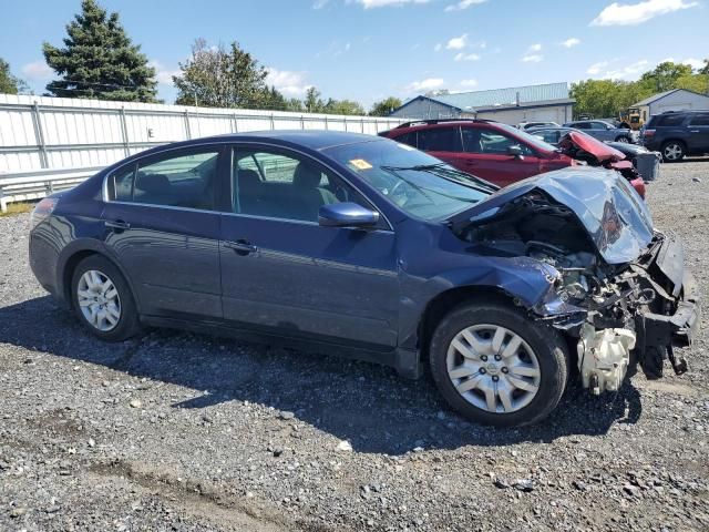 2010 Nissan Altima Base