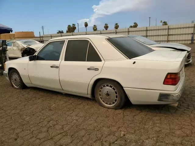 1991 Mercedes-Benz 300 E