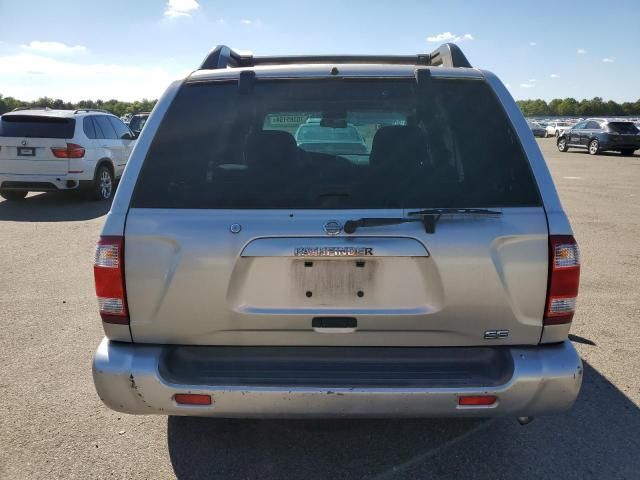 2002 Nissan Pathfinder LE