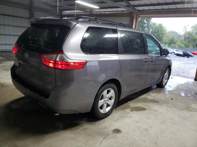 2015 Toyota Sienna LE