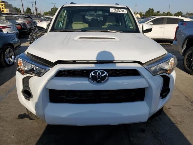 2019 Toyota 4runner SR5