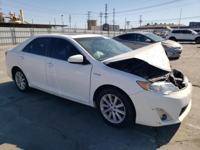 2014 Toyota Camry Hybrid