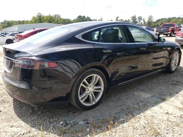 2015 Tesla Model S 70D