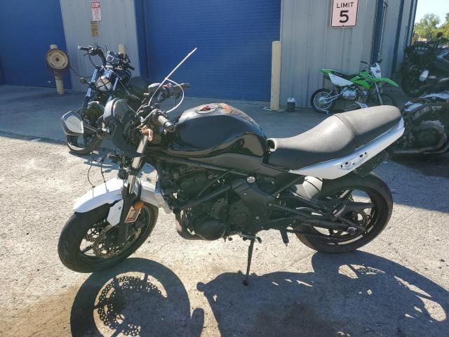 2011 Kawasaki EX650 C